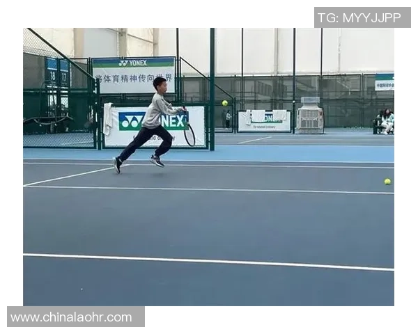 成都网球队的精神探索与网球文化的深度融合之旅 成都网球队的精神探索与网球文化的深度融合之旅