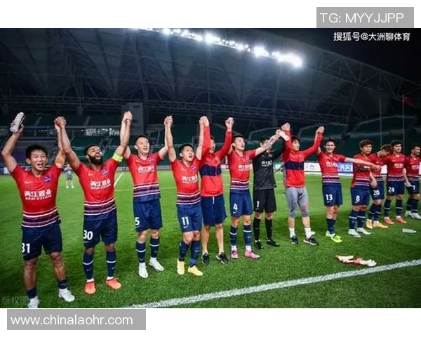 重庆羽毛球队配合变革引发热议助力竞技水平提升与团队协作创新 重庆羽毛球队配合变革引发热议助力竞技水平提升与团队协作创新